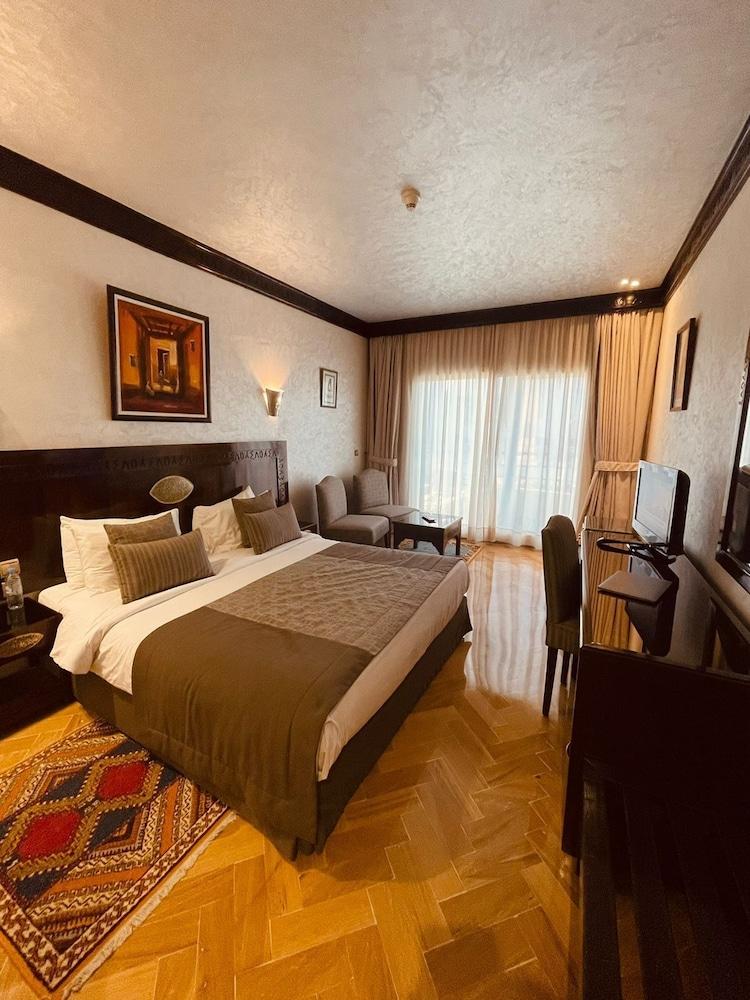 Club Val D'anfa Ocean View Casablanca